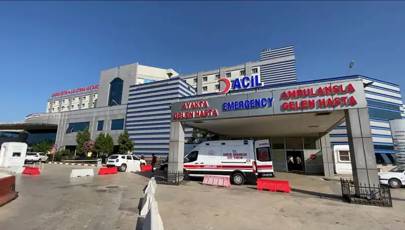 Tavuktan Zehirlenen 225 İşçi Hayatına Devam Ediyor!