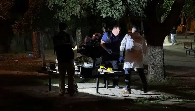 Husumet Kanlı Bitti: 1 Kişi Hayatını Kaybetti, 2 Yaralı