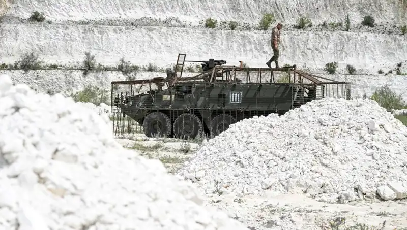 Ukrayna, ABD'li Yetkiliyi Bakanlığa Çağırdı: Mühimmat Kesintisi Riskleri