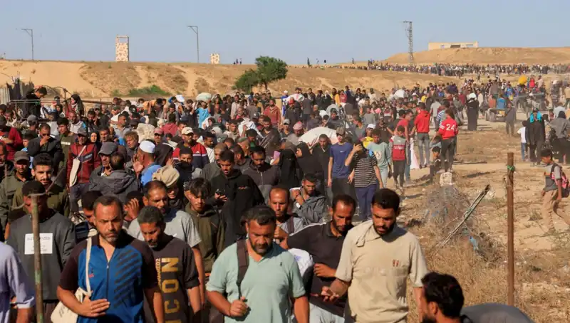 İsrail'in Gazze'ye Yönelik Ateşi: 15 Filistinli Hayatını Kaybetti