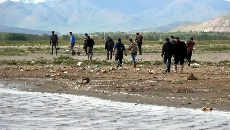 İki Mahalle Arasındaki Mesafe Karadan Bir Kilometreye Düştü!