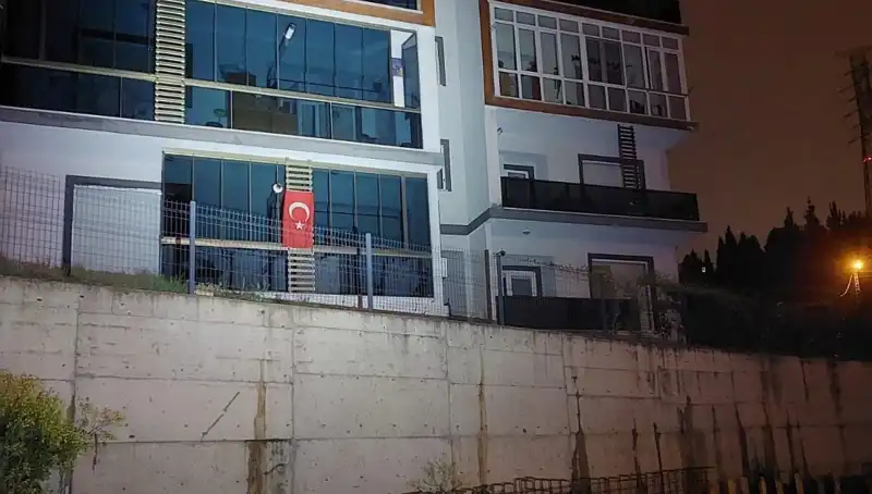 Sakarya'da 4 Katlı Apartman Acil Tahliye Edildi: Sebebi Şok Etti!