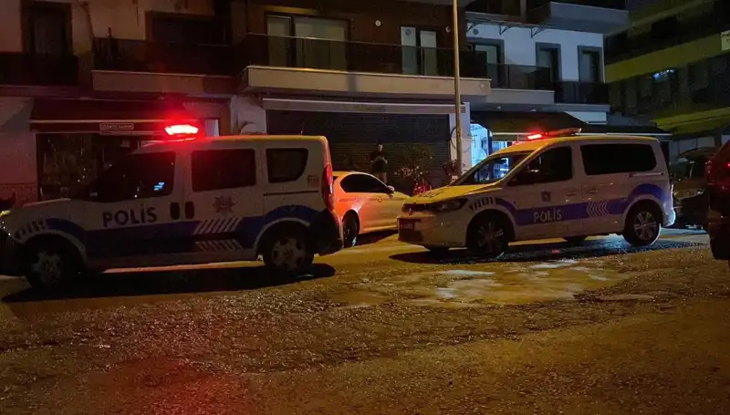 Kocaeli'de Gençler Arasında Bıçaklı Kavga: İki Yaralı, Olayın Ardındaki Sebepler Ne?