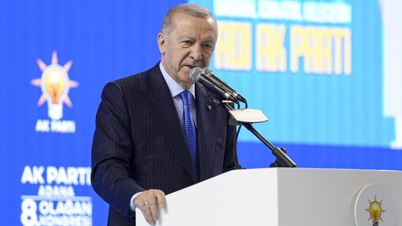 Erdoğan'dan Özel'e sert tepki: "Esenyurt'tan, Beşiktaş'tan haberin yoksa sen bu işi bırak"