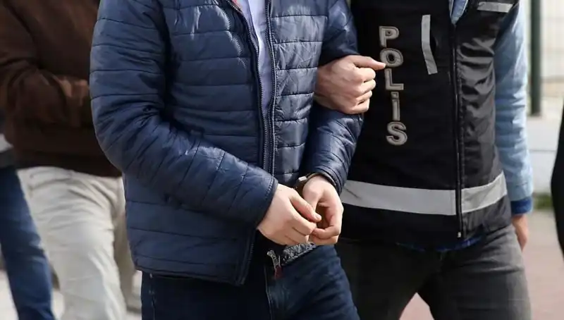 Türkiye’de Üç İlde Uyuşturucu Operasyonu: 39 Kişi Tutuklandı