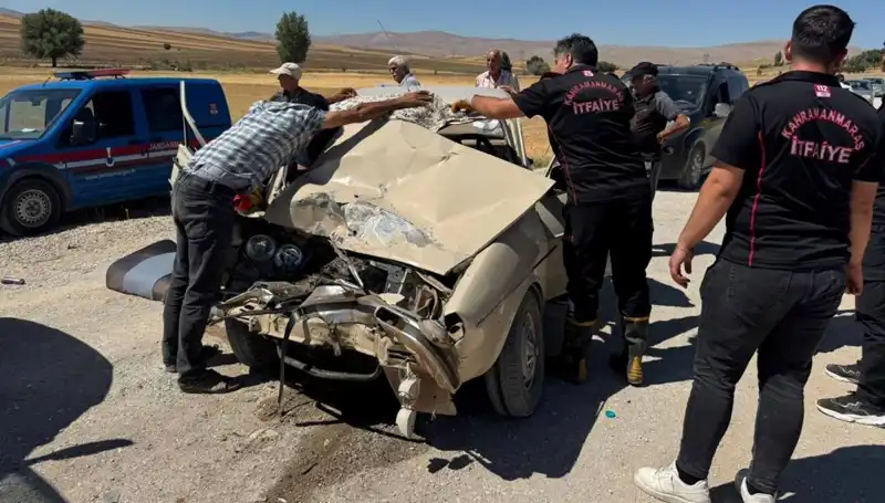 Kahramanmaraş'ta Kamyonet ile Otomobil Kaza Yaptı: Feci Sonuçlar