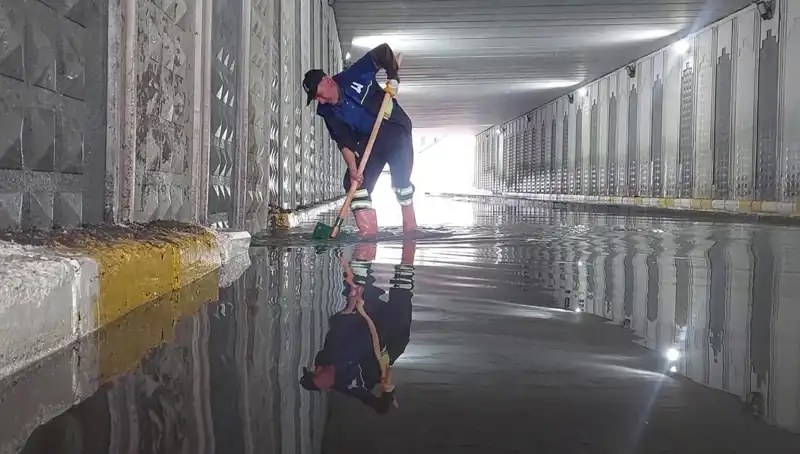 Erzurum'da Sağanak Yağış Felakete Yol Açtı: Alt Geçitler Sular Altında