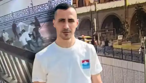Taksim Meydanı'nda Şok Eden Cinayet: Altı Kişilik Çete Bir Kişiyi Katletti!