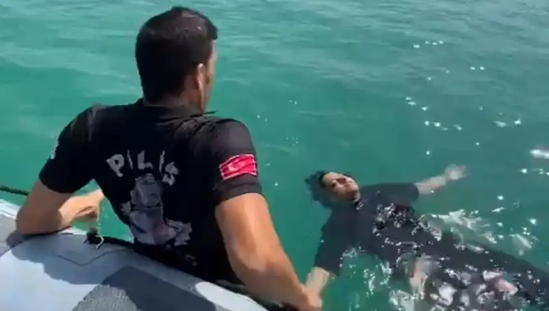 Baraj Gölüne Düşen Kadının Hayata Dönüş Hikayesi