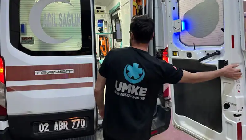 Etek Tekere Dolandı, Bisiklet Devrildi: Yürekler Ağızda Kaldı!