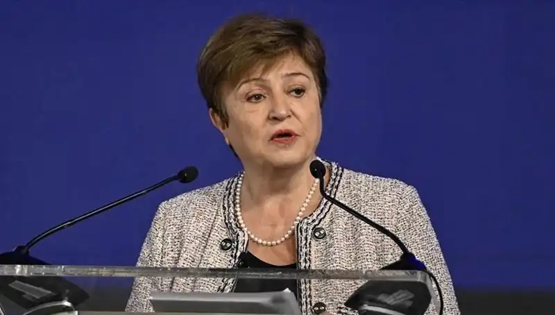 IMF, Küresel Ekonomiye Dikkat Çekiyor: Ülkelere Acil Çözüm Çağrısı