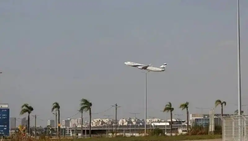 Yemenli Husiler, Ben Gurion Havalimanı'nı Saldırıyla Tehdit Ediyor
