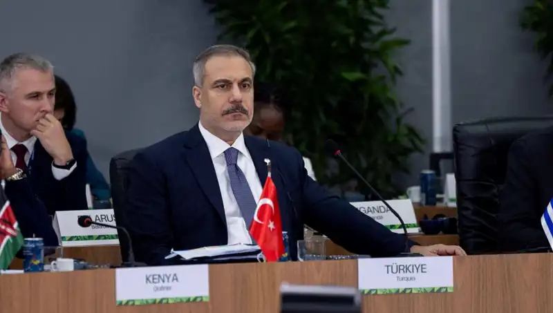 Bakan Fidan BRICS Zirvesi'nde Yapay Zeka için Kritik Uyarılarda Bulundu