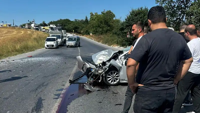 İstanbul’da Feci Kaza: Kalp Krizi Geçiren Sürücü, Otobüse Çarptı