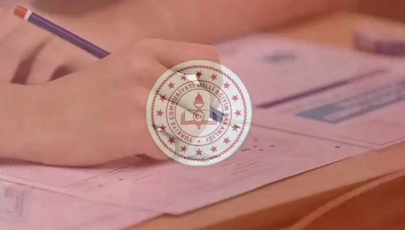 AÖL 3. Dönem Sınav Sonuçları Açıklanıyor: Öğrencileri Neler Bekliyor?