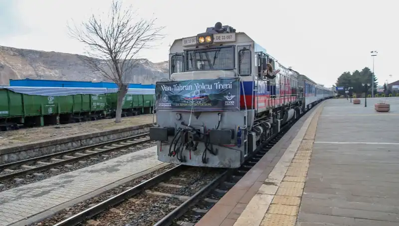 Van-Tahran Tren Seferleri Başladı: Yeni Bir Ulaşım Dönemi