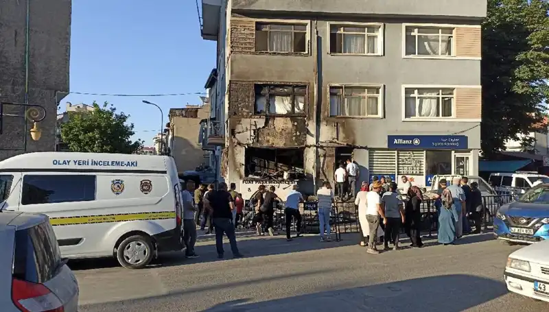 Tüp Bayisinde Meydana Gelen Patlamada Ölü Sayısı İkiye Yükseldi