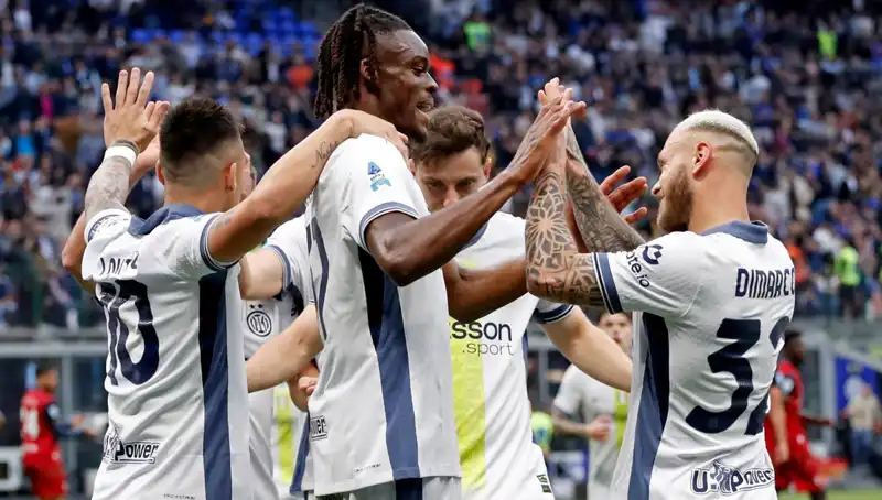 Serie A'nın Zirvesinde Şampiyonu Belirleyecek Oynanacak Play-Off Hesapları!