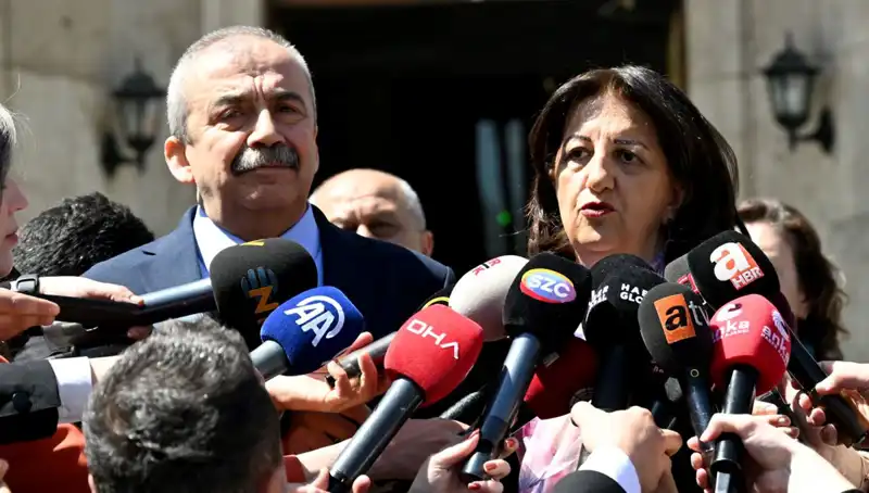Sırrı Süreyya Önder Kimdir? Sağlığıyla İlgili Son Gelişmeler