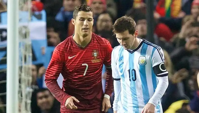 Ronaldo ve Messi'nin Rekabetinde Yeni Bir Dönem: Ronaldo Önde!