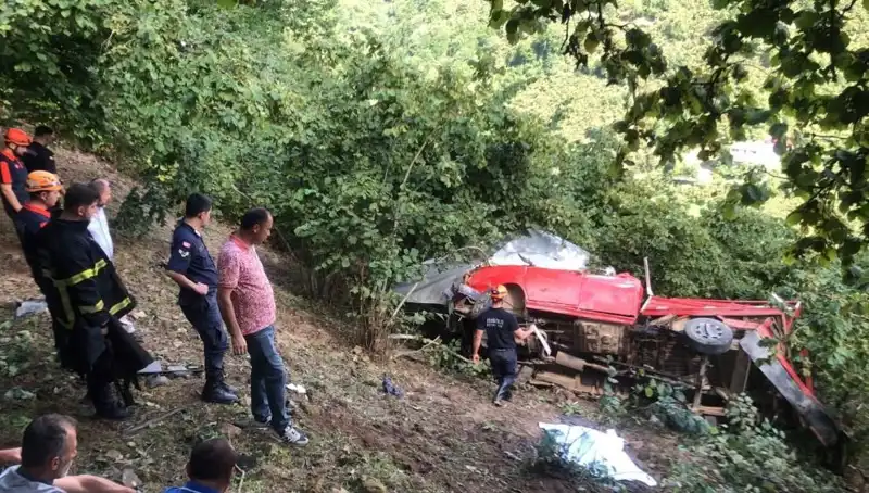 Fındık İşçilerini Taşıyan Araç Kaza Yaptı: Olayın Detayları Gündemi Sarsıyor