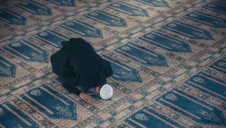 12 Eylül’de Cuma Namazı Saati ve Kılınışı Hakkında Bilgiler