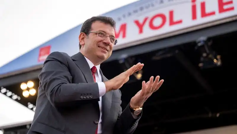 Ekrem İmamoğlu'ndan Sürpriz Adaylık Açıklaması: "Başka Adayı Desteklerim"