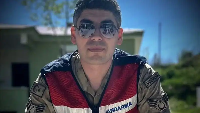 Kadir Astsubayın Ölümü: Halı Saha Maçının Ardından Gelen Acı Haber