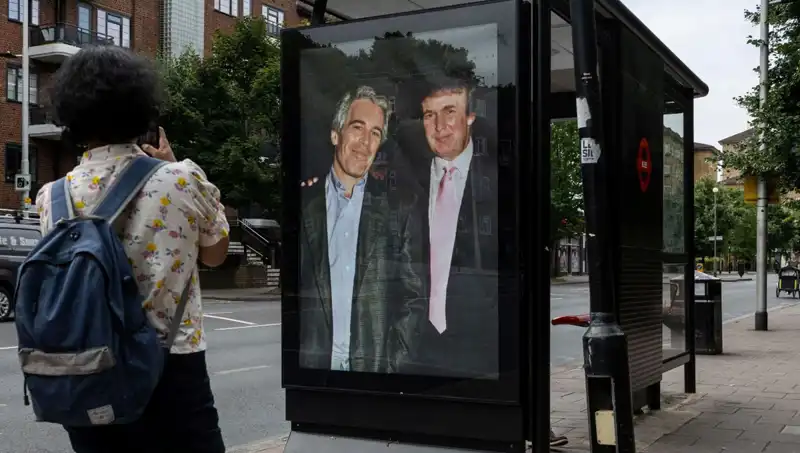 Trump'ın Epstein'e 50. Doğum Gününde Gönderdiği Mektup Olay Yarattı