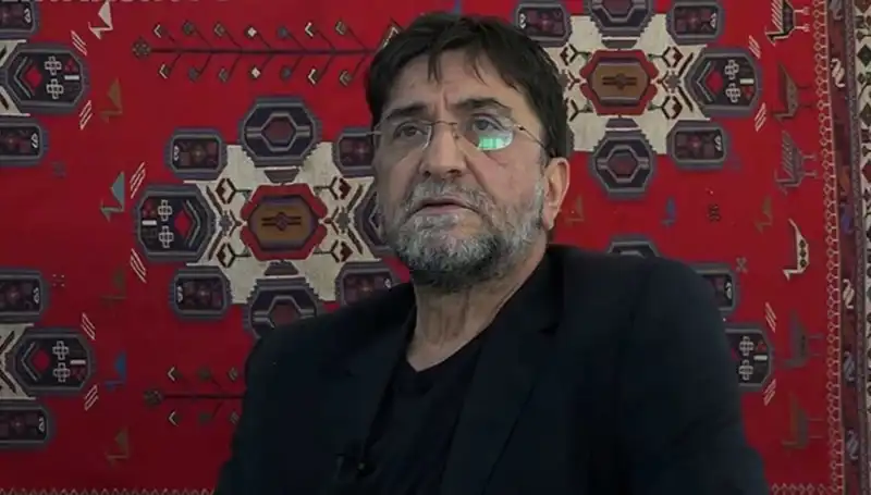 Gazeteci Nihat Genç Hayatını Kaybetti: Türk Medyasının Kayıp İsimlerinden Biri