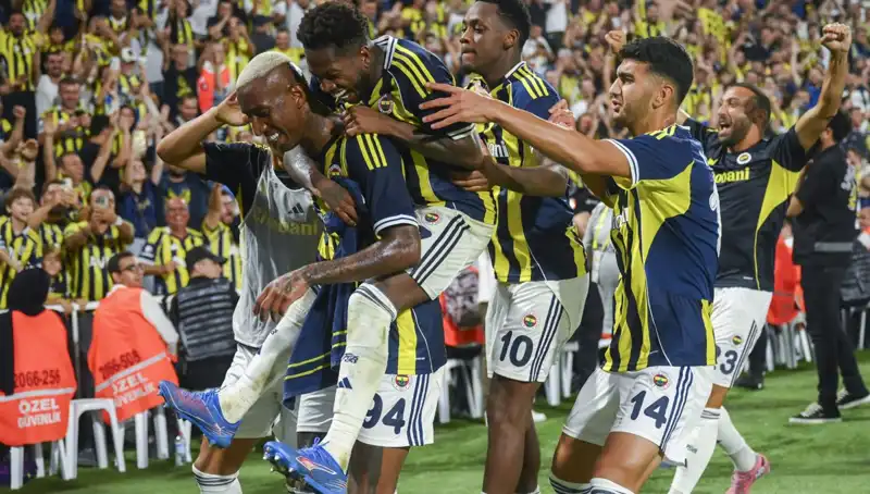 Fenerbahçe'yi Güçlendiren Tur Geliri: Ekonomik Dönüşüm Süreci