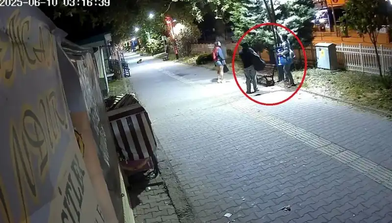 Aydınlatma Direklerindeki LED Işıklarına Çirkin Saldırı: Zarar 300 Bin TL!