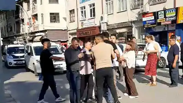 Trafikte Darp Edilen Gazinin Yaşadığı Korkunç Anlar Kameralara Yansıdı