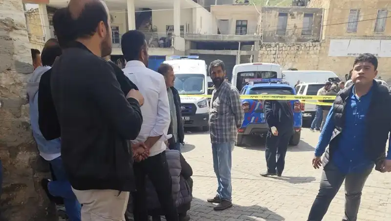 Cami Tuvaletinde Gizemli Ölüm: Boğazı Kesilmiş Adam Bulundu!