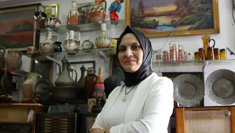 Eski Eşyaları İkinci Şansla Değerlendiriyor: Koca, Eşinin Taktiklerine Hayran Kaldı