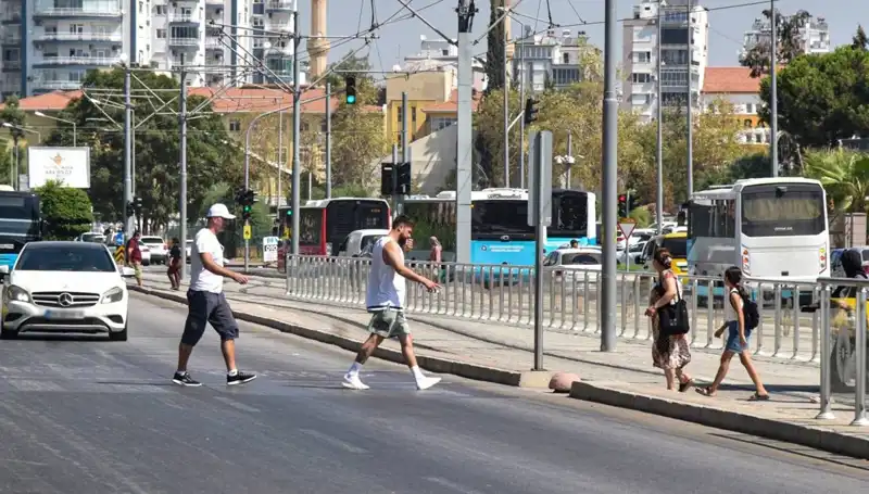 İkinci Sıraya Yerleşen Trafik Kazalarının Sebebi: Bilinçsizlik!
