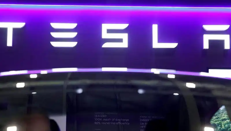 Robotaxi'nin Sırrı Ortaya Çıktı: Tesla'nın Sürücüsüz Taksi Deneyimi