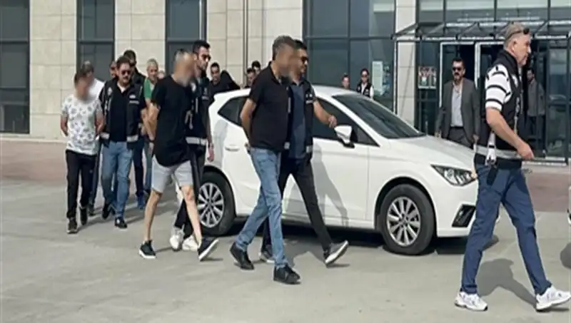 Türkiye'de 36 Bin Kişiyi Dolandıran Turizm Firması İfşa Oldu